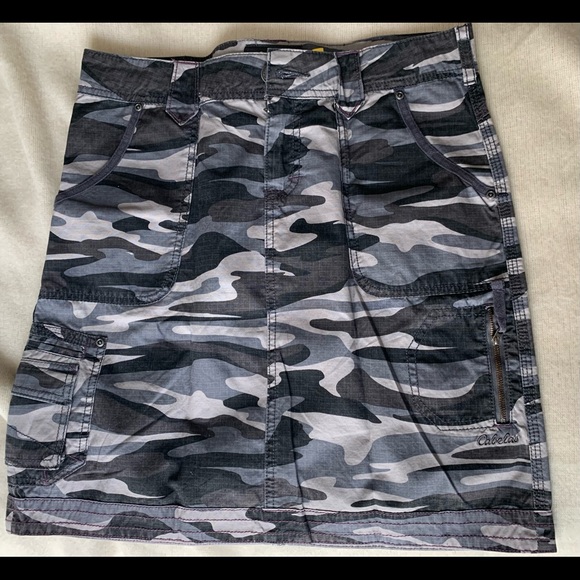 New Cabelas Gray Black Camo Skirt Size 6 - Picture 2 of 7